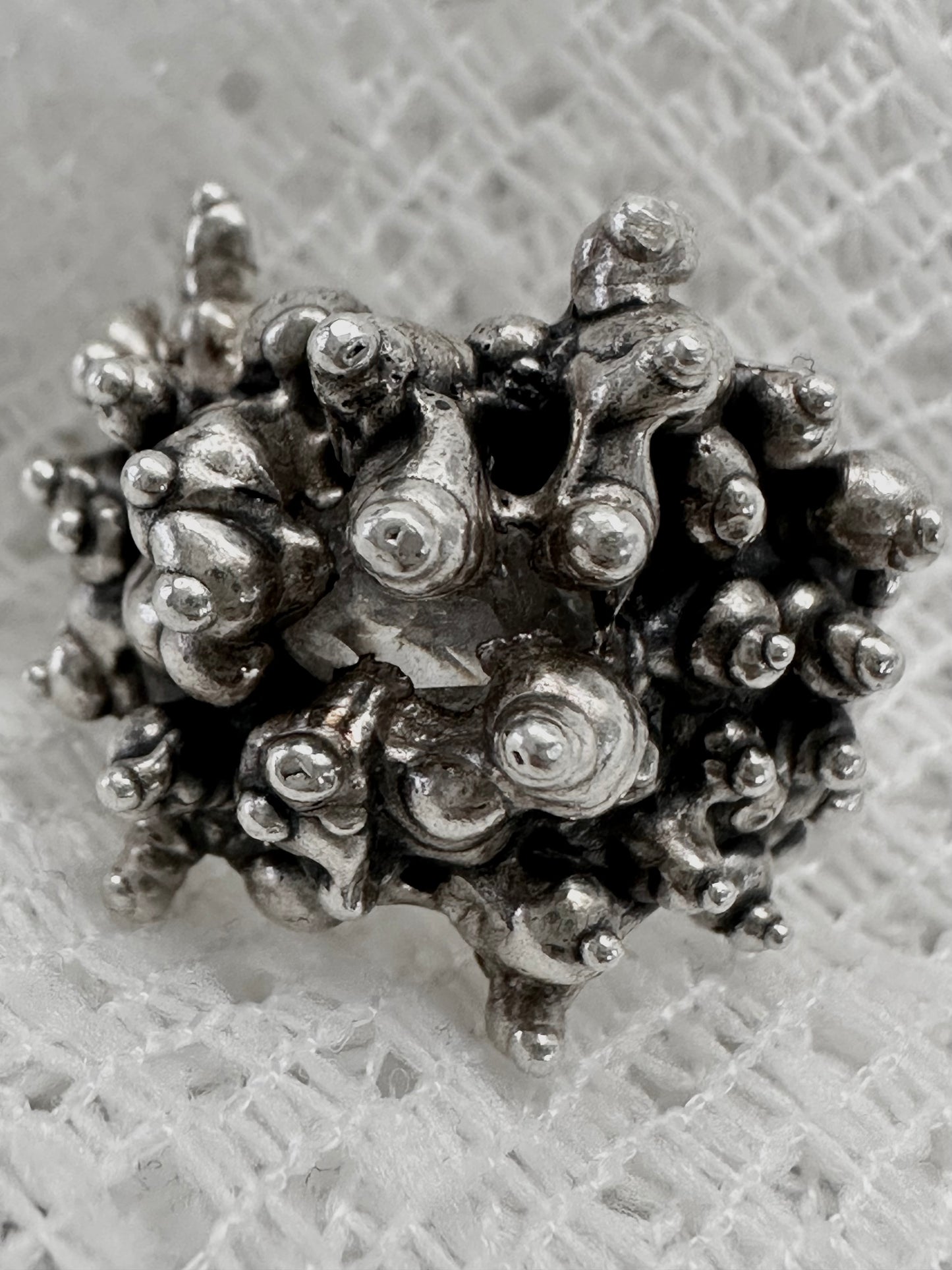 Wax Drops Ring With Oval Stone