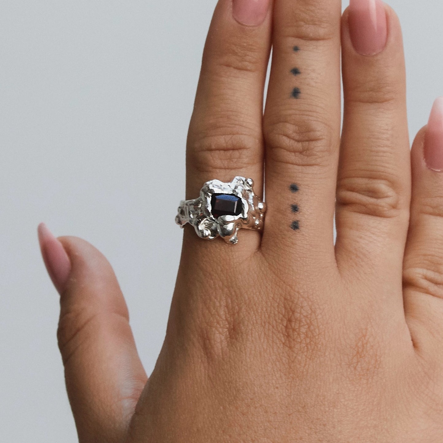 Mother Nature ring | Gemstone jewelry