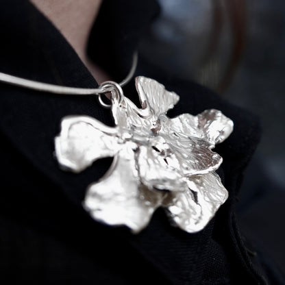 Abba Statement Necklace – Oversized Sculptural Pendant