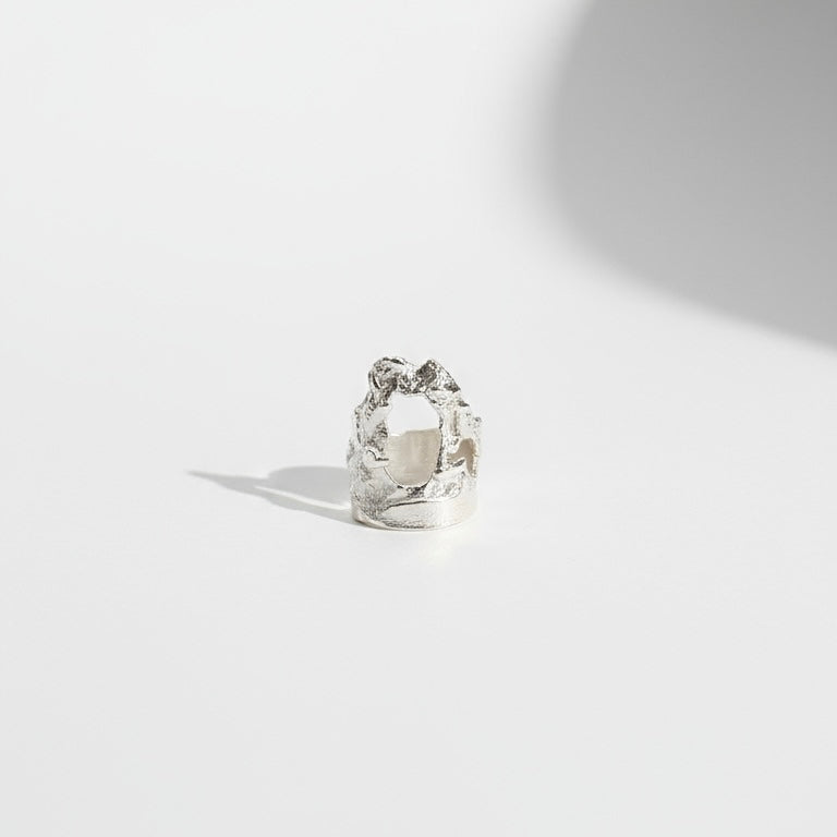 Cave ring