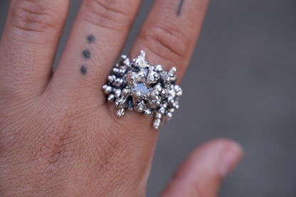 Wax Drops Ring With Oval Stone