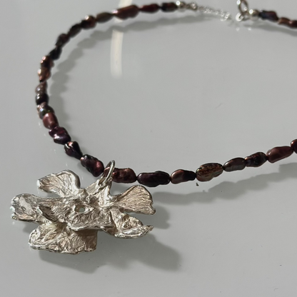 Abba Necklace with brown pearls