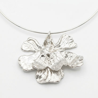 Abba Statement Necklace – Oversized Sculptural Pendant